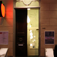 Ieder museum heeft er zo ongeveer wel last van, van die schilderijen in de collectie die je niet mag of kan wegdoen maar die je niet toont omdat ze simpelweg [&hellip;]