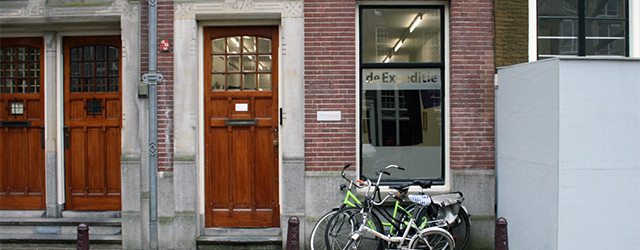 Tsja, daar gaan we weer, wat is een schilderij en wanneer ben je een ‘schilder’? Dat dat met verf van doen heeft lijkt me duidelijk maar toch, zou het ook [&hellip;]