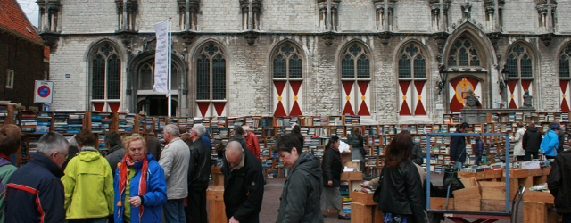 De Vleeshal te Middelburg staat bekend om zijn avantgardistische tentoonstellingen, deze zijn vaak zeer inhoudelijk en conceptueel. Vaak wordt dergelijke kunst verweten ontzettend hermetisch te zijn en dat men eerst [&hellip;]