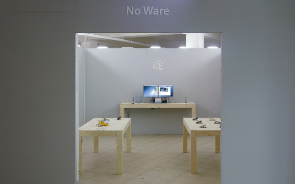 Dennis de Bel - No Ware