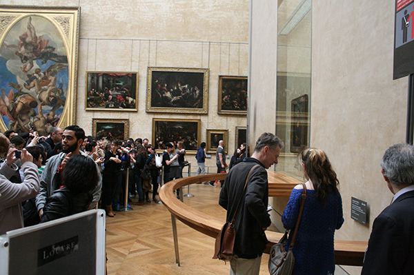 Drukte bij Mona Lisa