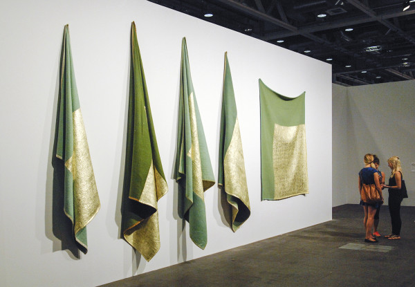 Edith Dekyndt - Krasny Ougol