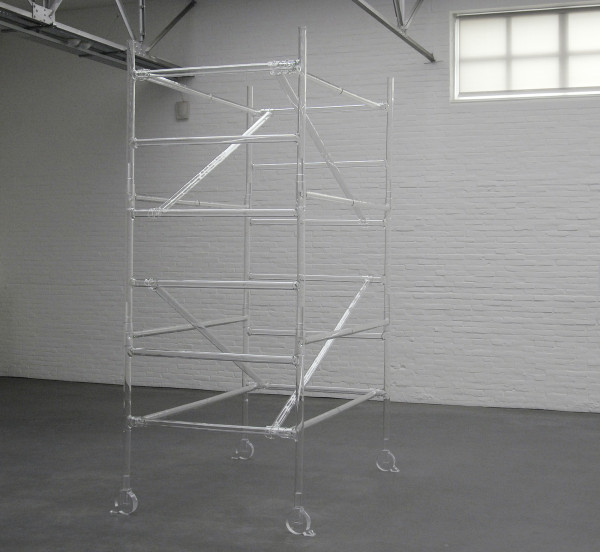 Fiona Banner - Work 1 - Glas en perspex