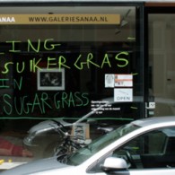 De zon scheen, toen ik afgelopen vrijdag van mijn fiets afstapte in Utrecht. Net daarvoor had het nog flink geregend. Een soort van genieten van dat weer deed ik, toen [&hellip;]