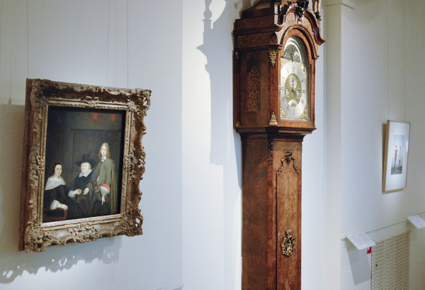 Gerard Terborch - Portret van Anthonie Charles de Liedekercke, Willemina van Braeckel en hun zoon Samuel - Olieverf op paneel & Rineke Dijkstra - Jalta Ukraine, 30 juli 1993 - Archival inkjetprint