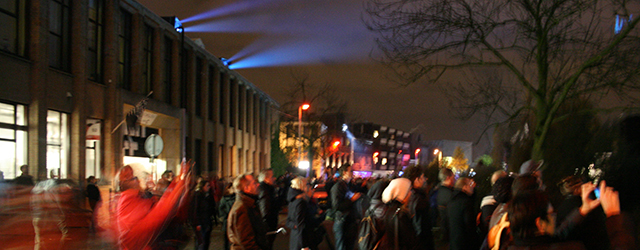 Eens per jaar verandert Eindhoven in een lichtstad, dan is er een wandelroute waar diverse kunstenaars en ontwerpers laten zien wat ze kunnen doen met licht. Dit jaar is het [&hellip;]