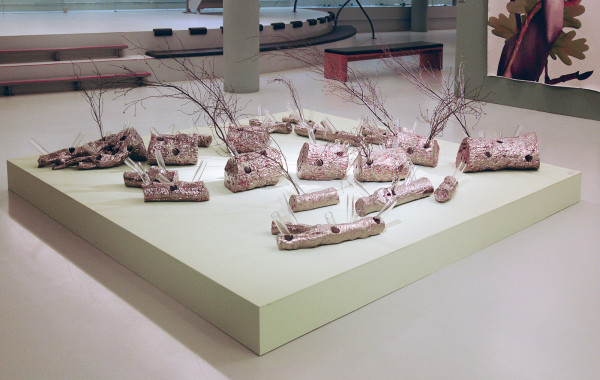 Guido Geelen - Zonder Titel - Klei, transparant glazuur, platinaluster en glas