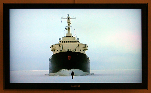 Guido van der Werve - Nummer Acht - Everything is Going to be Alright - 10,10minuten Single screen video 2007