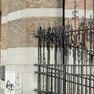 Echt sprake van een eindexamen expositie is er hier niet, maar spreken van een Open Studio situatie kunnen we hier ook niet. Afijn, de deelnemers aan het post-academische instituut HISK [&hellip;]