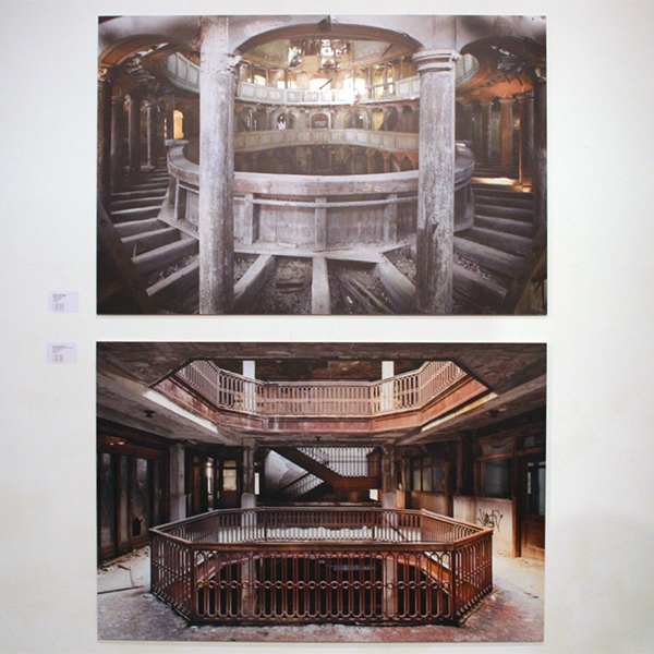 Henk van Rensbergen - Farewell Building Detroit USA - 100x150cm UVinkt op dibond Henk van Rensbergen - Farewell Building Detroit USA - 100x150cm UVinkt op dibond