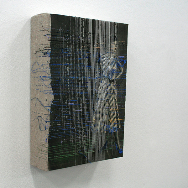 Hinke Schreuders - Works on paper #33 - 26x18x6cm Garen op papier op doek (detail)