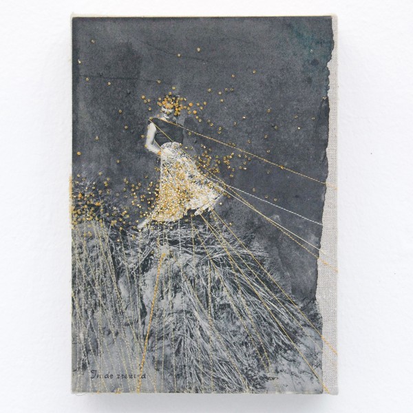 Hinke Schreuders - Works on paper #42 (In de Zeewind)- Garen, kralen en papier op doek