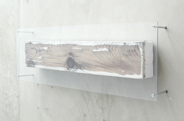 Hu Xiaoyuan - Milling Nr1 - Hout, witte verf, zijde en Chinese Inkt