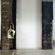 Op dit moment zijn 30 kunstenaars bezig Unfair Amsterdam op te bouwen. Zoals je ziet wordt het allemaal zeer professioneel aangepakt. Dat is ook wel nodig want aanstaande donderdag moet [&hellip;]