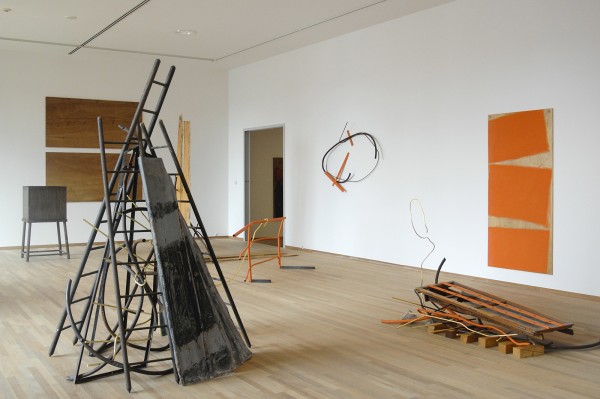 Imi Knoebel - Eigentum Himmelreich - Installatie, 1983