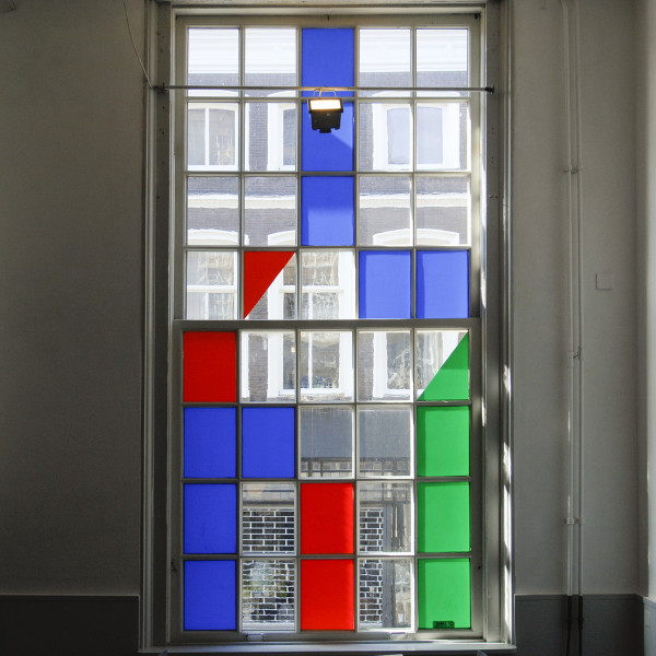 Irene van de Mheen - Installatie voor Pictura - Vinyl op raam