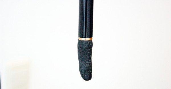 Johann Arens - How to handle this - Installation (detail)