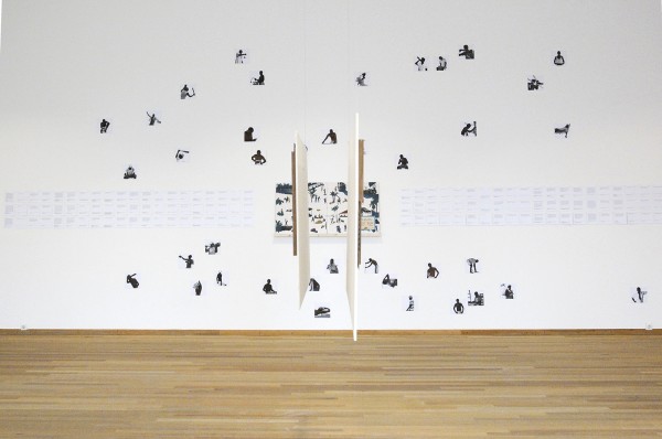 Jonathas de Andrade - 40 Nego Bom e um real (40 Black candies is RS 1,00) - Zeefdrukken op triplex, laser prints, teksten in acryl en gravure in acryl