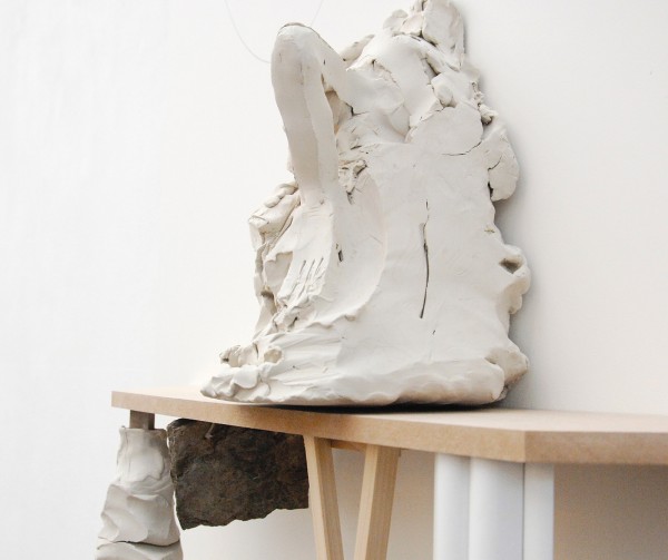 Joost Krijnen - Descend Into The Darkness And Hold It There - 230x122x50cm Potlood, MDF, klei, hout, steen en zand (detail)