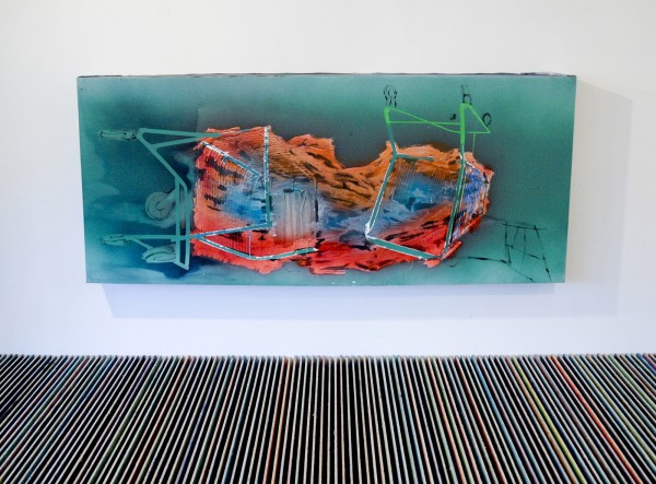 Jop Vissers Vorstenbosch - Zwerfafval (Station Brussel Noord) - 101x238x20cm Olieverf, lak, acrylverf en tape op canvas