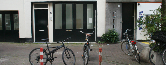 Afgelopen zaterdag opende vele galerien met nieuwe tentoonstelling. Ik begon mijn trip die dag in de Pijp waar ik nog geen van de galerieën aldaar bezocht had tot dusver, te [&hellip;]