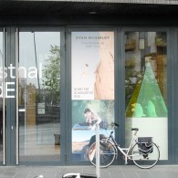 Instagram bestaat pas sinds 2010 maar die retro-filters zijn inmiddels al zo cliché en afgezaagd dat je daar eigenlijk niet meer mee aan kan komen. Niets schreeuwt meer “hipster” dan [&hellip;]