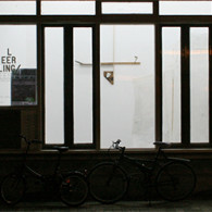 De wil om wanden te doorbreken, om niet vast te zitten in kaders. Kaders leg je jezelf op, dan moet je groots kunnen denken om daar doorheen te geraken. En [&hellip;]