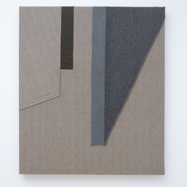 Laura Lima - Carmen - Schilderijlijst en kledingstof