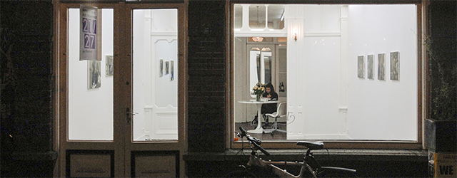 Le Plafond is een mini-galerie die ingevuld via Galerie Martin van Zomeren en Stigter Van Doesburg die beide weer een deur of twee ernaast zitten. Ze tonen er geen werk van [&hellip;]