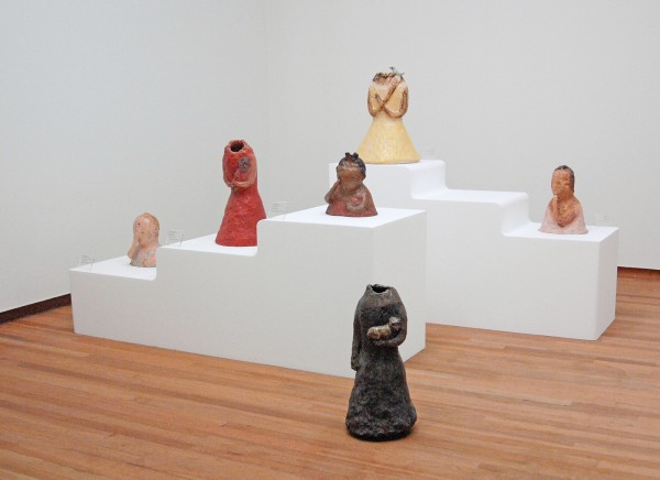 Leiko Ikemura - Diverse werken - Geglazuurd Aardewerk, rondom 1997