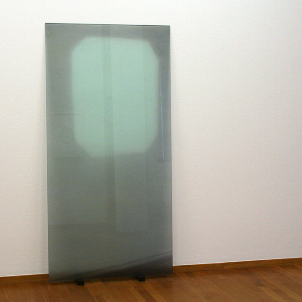 Luc Tuymans - Slide - Thermisch gespoten lak op veiligheidsglas oplage van 15 + 10 AP