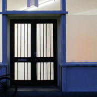 Plagiaat noemen gaat te ver, maar het is duidelijk dat Fiona Mackay (1984) naar Rene Daniels heeft gekeken (bijvoorbeeld dit werk). Toch zal de rede daartoe meer gezocht moeten worden in [&hellip;]