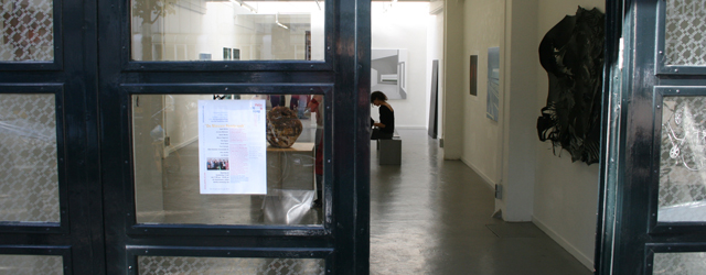 De Nieuwe Rembrandt, voor iedereen die net als ik geen TV heeft, was een soort Idols maar dan voor kunstenaars door de AVRO. (uitzending gemist hier). Dat betekent dat er [&hellip;]