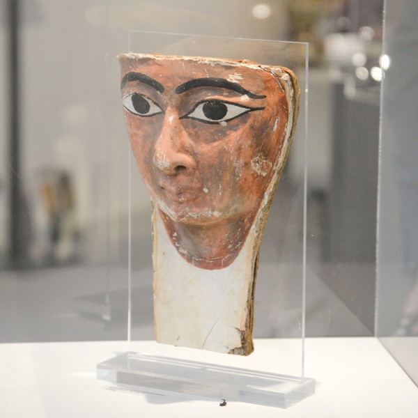 Mieke Zilverberg Kunsthandel - Mummie masker fragment