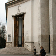 Een van de dingen die ik vandaag bezocht heb is het Musée d’Art Moderne de la Ville de Paris. Oftewel, een soort van stedelijk museum van hedendaagse/moderne kunst. Op dit moment [&hellip;]