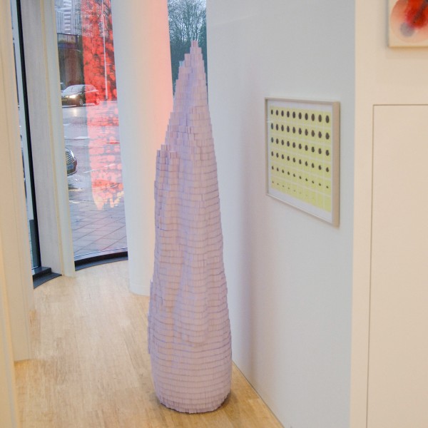 Navid Nuur - Recaptured from the collective - 68x68x240cm & 80x60cm, Piepschuim met lijm en inkt op post-its, 2006-2015