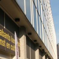 Ook dit jaar presenteert Incubate net als vorig jaar een selectie van recent afgestudeerde kunstenaars onder de noemer New Jacks. Dit maal werd de kunstenaars gevraagd om specifiek voor deze [&hellip;]