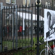 Ook dit jaar was er afgelopen weekend weer RijksakademieOPEN, zoals de open ateliers tegenwoordig heten. Meer dan ooit lijkt er een soort media-hype te zijn omtrent het open stellen van [&hellip;]