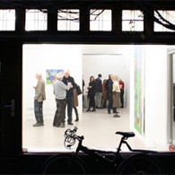 Het gebruiken van religie is niet vreemd binnen de beeldende kunstgeschiedenis. Eigenlijk is het tot en met de neoplastische stroming zelfs centraal geweest, het zoeken naar een universeel goddelijk principe. [&hellip;]