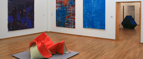 Grensverleggend is een nogal vreemde titel voor een tentoonstelling kunstwerken die grenzen niet meer kennen. De collectie van Kreuk kom namelijk uit het internationale beurzen circuit. Grenzen bestaan daar niet [&hellip;]