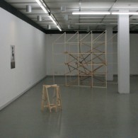 Vanuit Kunstodium T is een selectie gemaakt van 4 kunstenaars die vorig jaar hebben meegedaan om met elkaar een tentoonstelling in te richten. Een project waarin veelbelovende oudstudenten worden uitgedaagd [&hellip;]