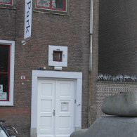 Gisteren opende een nieuwe tentoonstelling bij Park te Tilburg. Ditmaal zijn er twee kunstenaars gevraagd om samen een expositie te maken. Anita Groener (1958) komt uit Veldhoven, studeerde onder andere in [&hellip;]