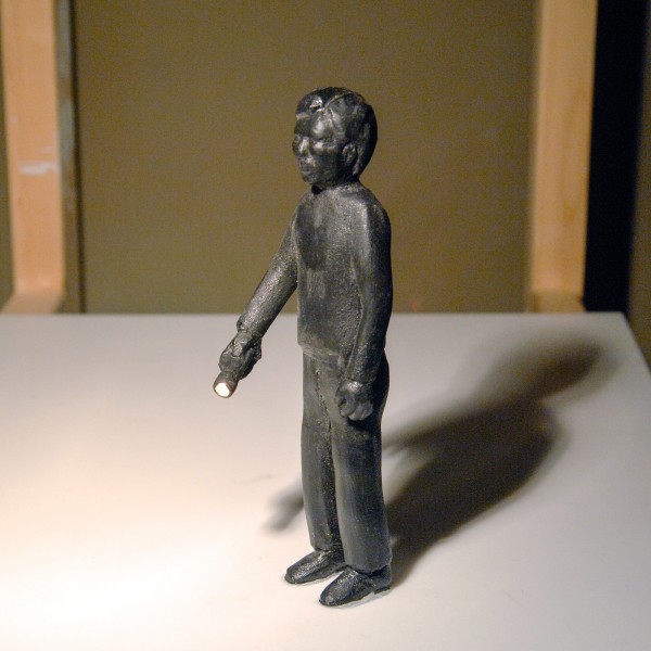 Paul de Reus - Schaduw - 65x50x30cm Hout, plastic en lamp