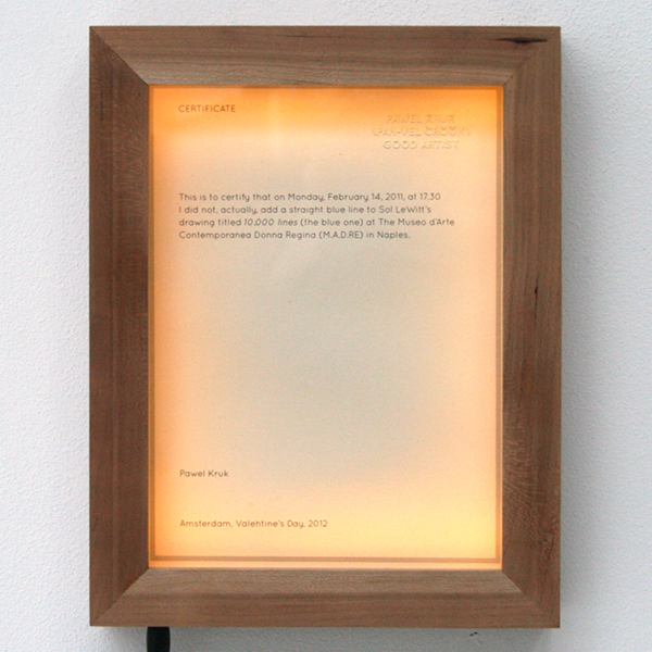 Pawel Kruk - Certificate - 18x23x5cm Papier, hout en licht