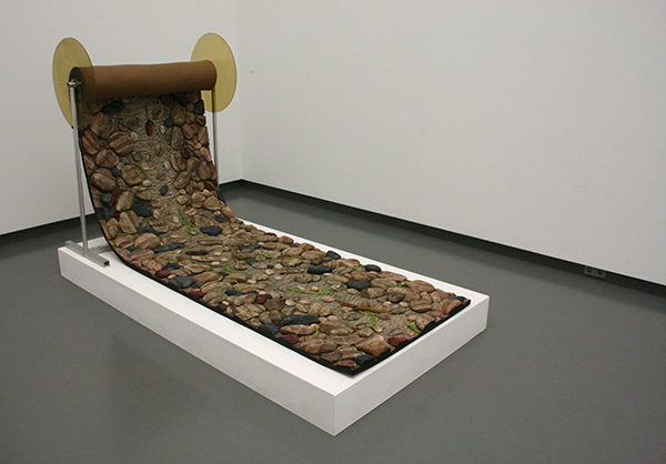Piero Gilardi - Rol natuurtapijt en stenen - Polyurethaan schuim