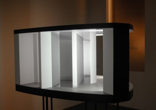 Pieter Huybrechts & Erki de Vries - The Book Prject #05 VT 2000