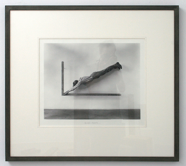 Pieter Laurens Mol - Specific Impulse - 93x84cm Zwart-wit foto