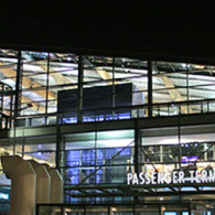 Ik heb het niet zo op het vooraf kaderen van kunst. Vaak brengen dat soort kaders meer kwaads dan goeds met zich mee. In principe is ieder medium en iedere [&hellip;]