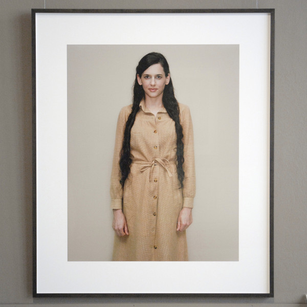 Rineke Dijkstra - Taryn Simon, London, 25 juni 2001 - Archival inkjetprint