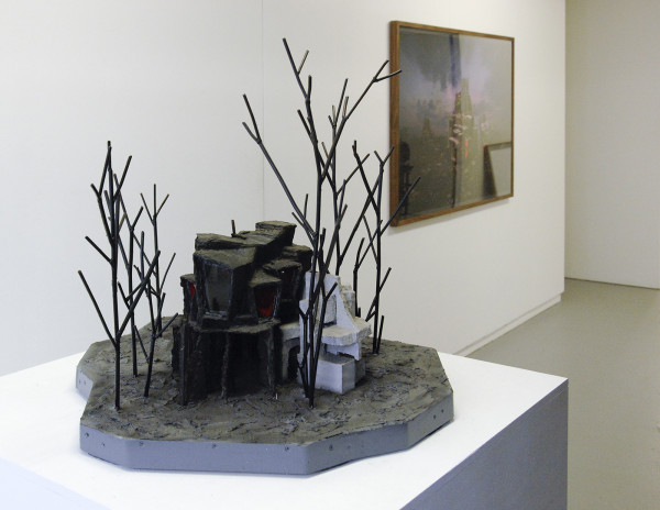 Rob Voerman - Aftermath - 76x86x87cm Brons, ijzer, epoxy en glas